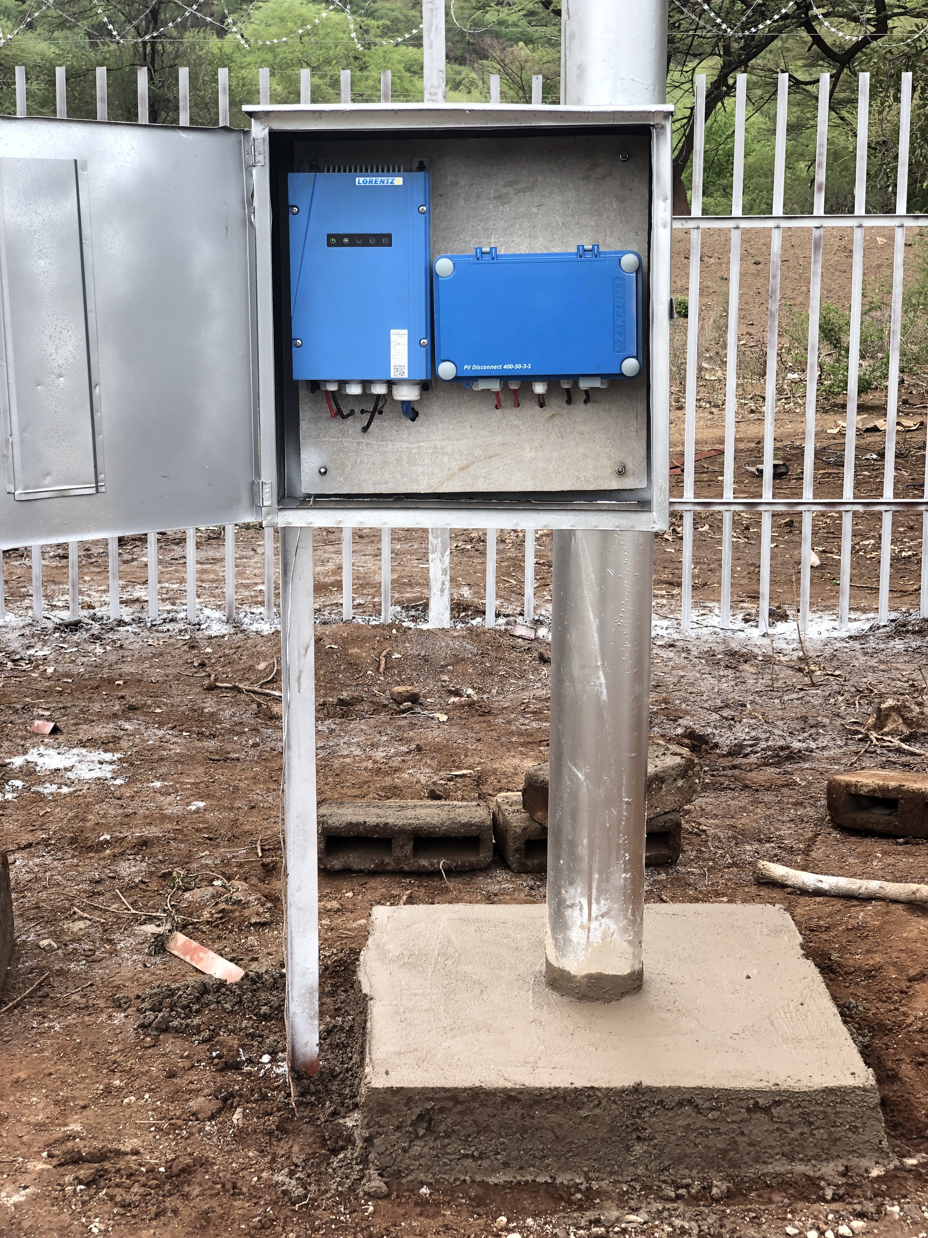 Solar Water Pumping Systems 